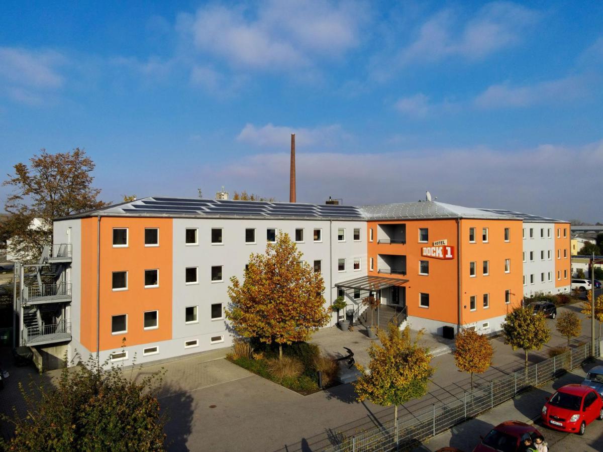 Dock1 Hotell Regensburg Exteriör bild