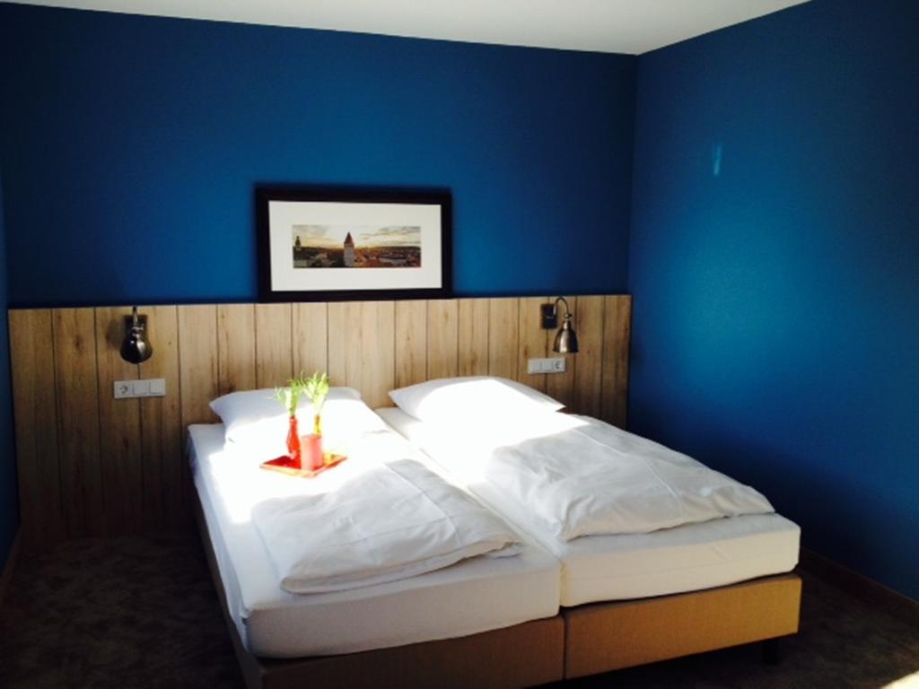 Dock1 Hotell Regensburg Rum bild